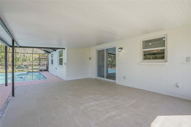 16133 SANDCREST WAY, Tampa, FL 33618