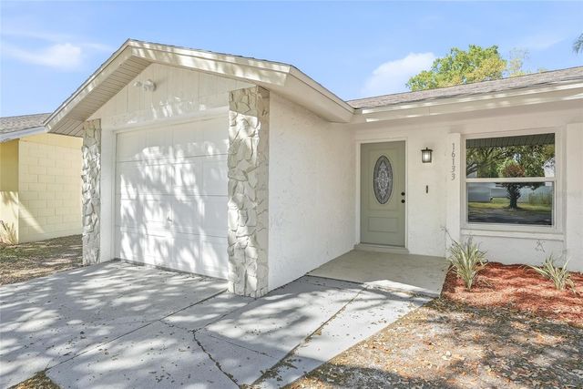 16133 SANDCREST WAY, Tampa, FL 33618