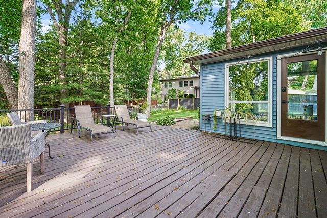 5236 Ridgebrook Drive, Portage, MI 49002
