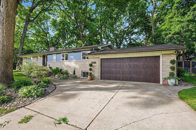 5236 Ridgebrook Drive, Portage, MI 49002