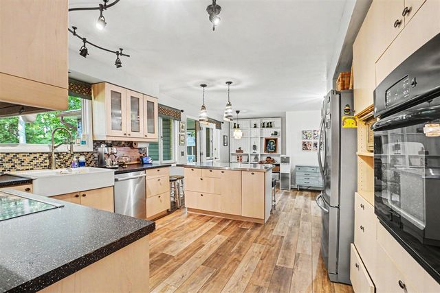 5236 Ridgebrook Drive, Portage, MI 49002
