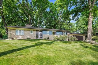 5236 Ridgebrook Drive, Portage, MI 49002