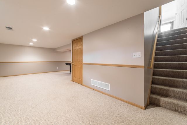 238 Driftwood Lane, Bloomingdale, IL 60108