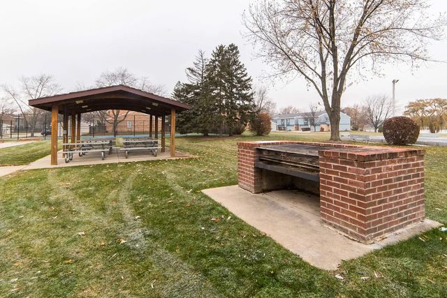 238 Driftwood Lane, Bloomingdale, IL 60108