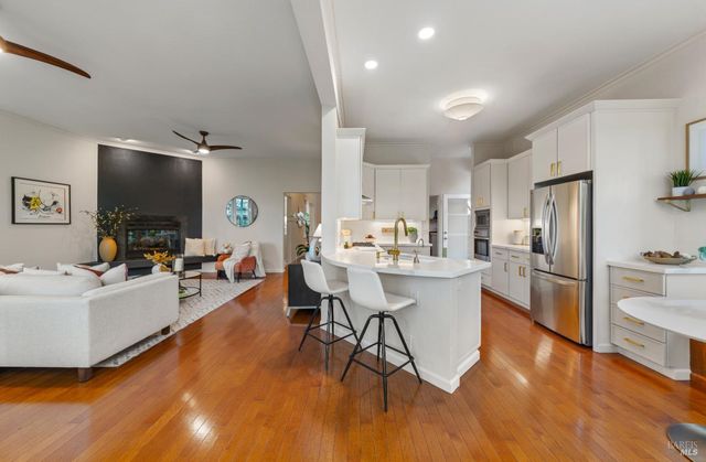 43 Creek Rd, San Anselmo, CA 94960