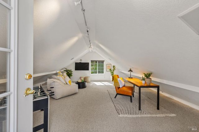 43 Creek Rd, San Anselmo, CA 94960