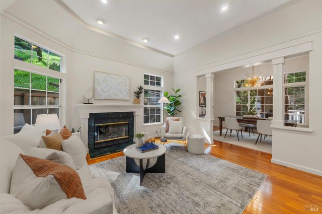 43 Creek Rd, San Anselmo, CA 94960