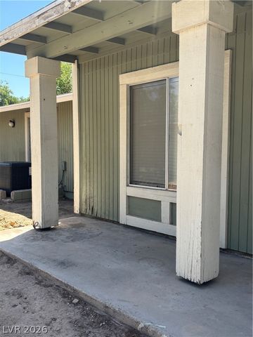 1470 ELIZABETH Avenue 3, Las Vegas, NV 89106