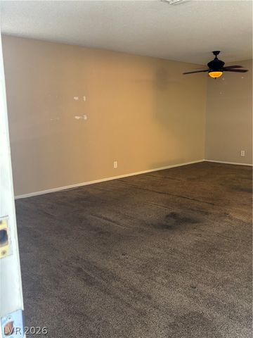 1470 ELIZABETH Avenue 3, Las Vegas, NV 89106