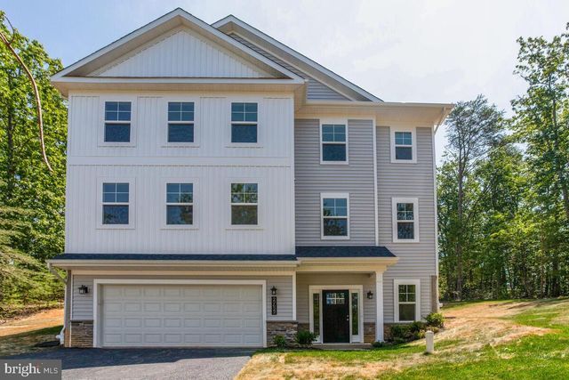 900 WALNUT AVE, North Beach, MD 20714