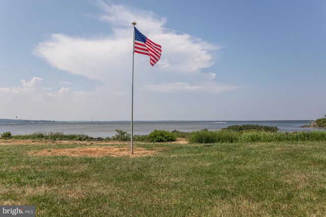 900 WALNUT AVE, North Beach, MD 20714