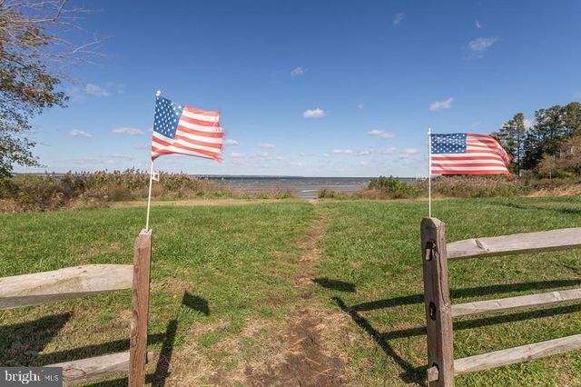 900 WALNUT AVE, North Beach, MD 20714