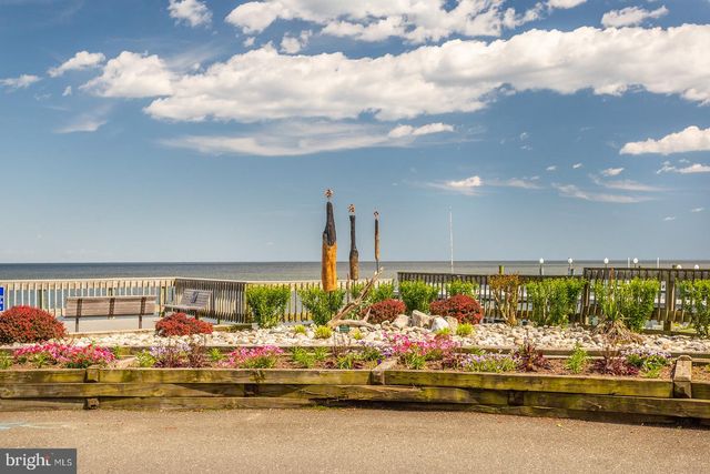 900 WALNUT AVE, North Beach, MD 20714