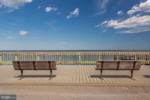 900 WALNUT AVE, North Beach, MD 20714