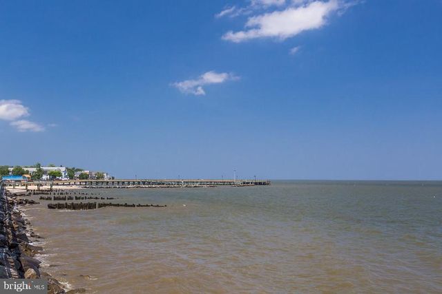 900 WALNUT AVE, North Beach, MD 20714