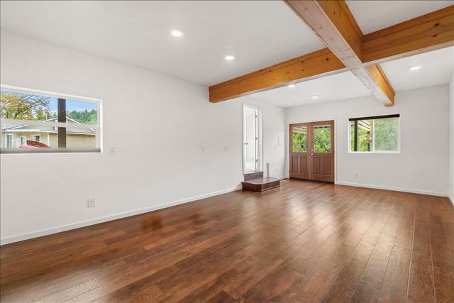 1052 Camp Kimtu Road, Garberville, CA 95542