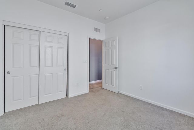6704 E Dwight Way Avenue, Fresno, CA 93727