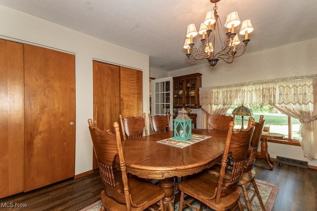 2722 County Line Road, Geneva, OH 44057