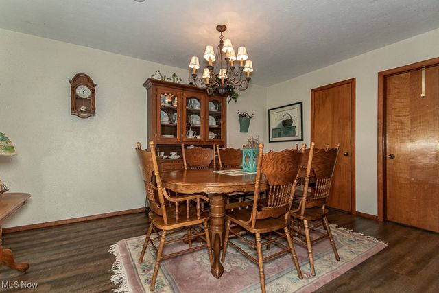 2722 County Line Road, Geneva, OH 44057