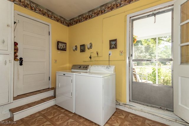 2722 County Line Road, Geneva, OH 44057