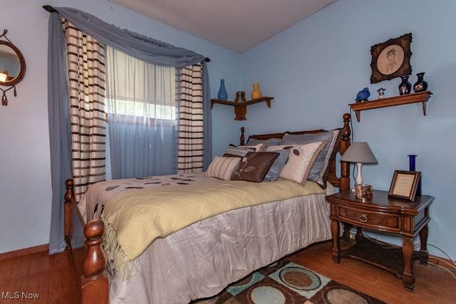 2722 County Line Road, Geneva, OH 44057