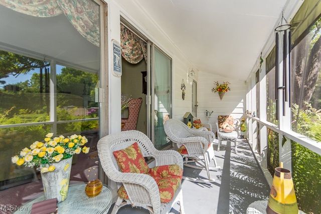 2722 County Line Road, Geneva, OH 44057