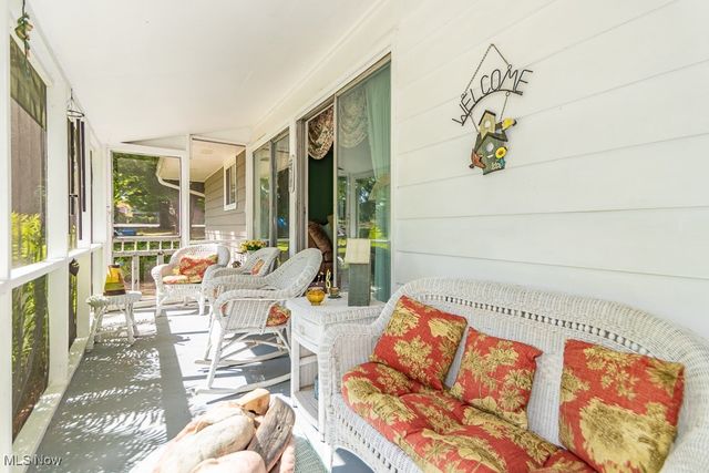 2722 County Line Road, Geneva, OH 44057