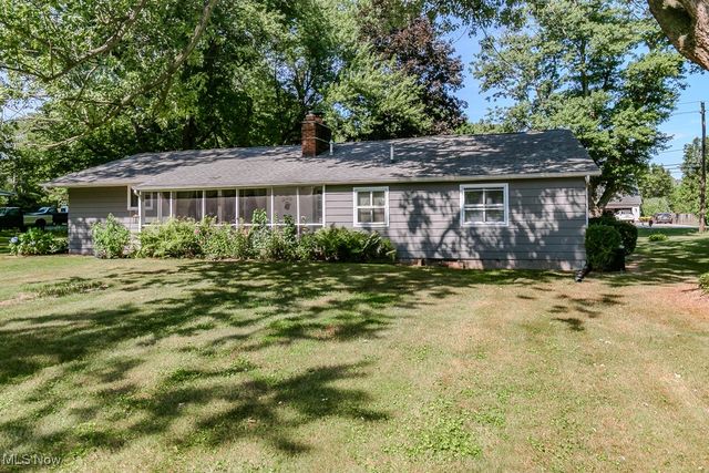 2722 County Line Road, Geneva, OH 44057
