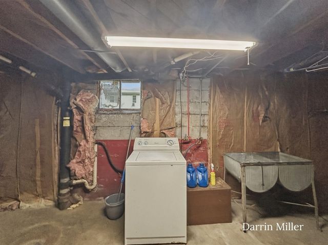 2508 Ninth Street, Muskegon Heights, MI 49444