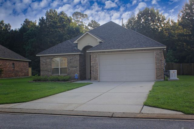 23372 Conifer Dr, Denham Springs, LA 70726
