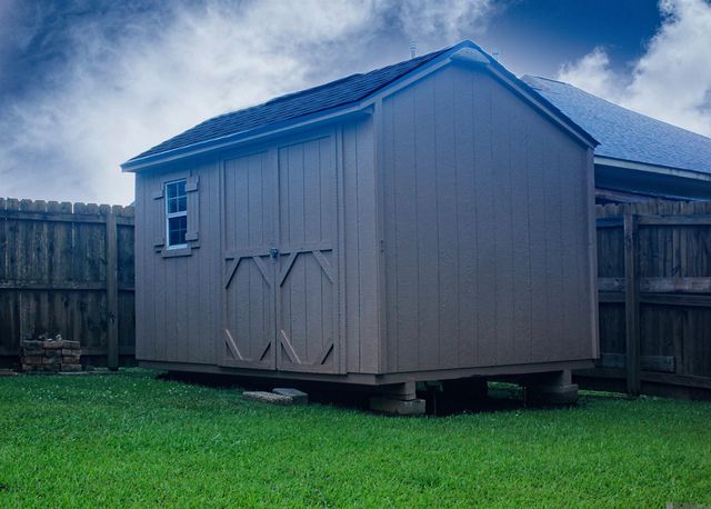 23372 Conifer Dr, Denham Springs, LA 70726