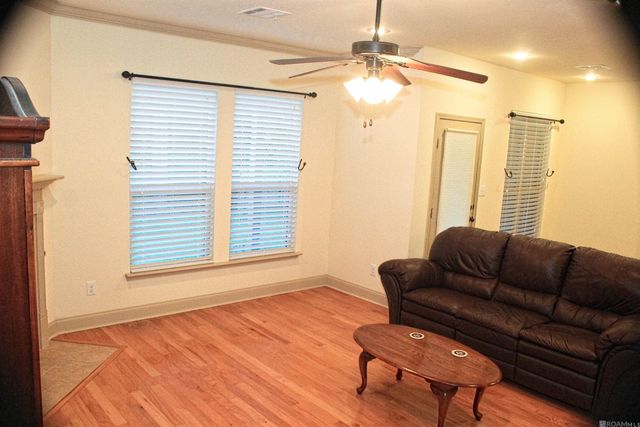 23372 Conifer Dr, Denham Springs, LA 70726