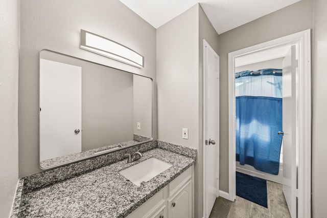 9911 Sageaspen Lane, Houston, TX 77089