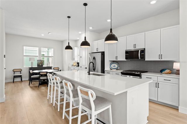 114 21 STREET N, St Petersburg, FL 33713