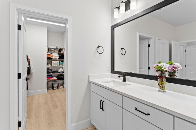 114 21 STREET N, St Petersburg, FL 33713