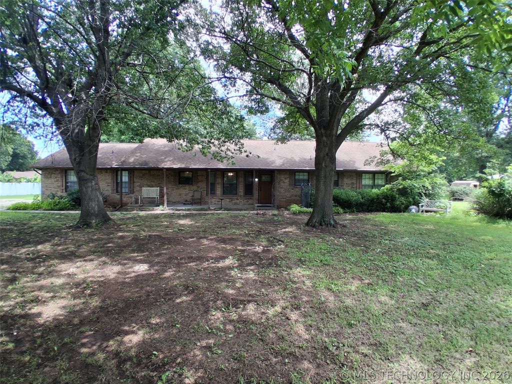 9041 N 175th East Street, Owasso, OK 74055