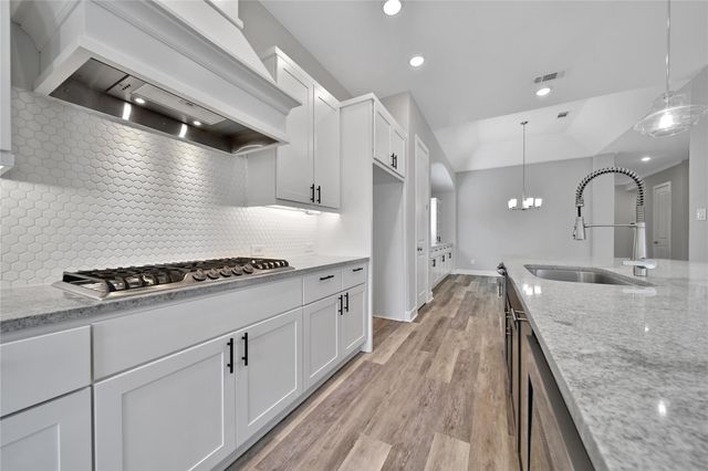 415 Boggy Belt Lane, Conroe, TX 77304