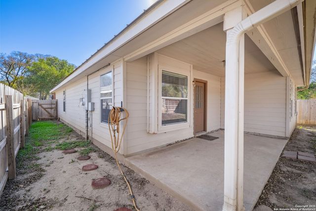 15847 Manes Grove, San Antonio, TX 78247