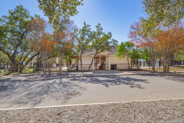 15847 Manes Grove, San Antonio, TX 78247