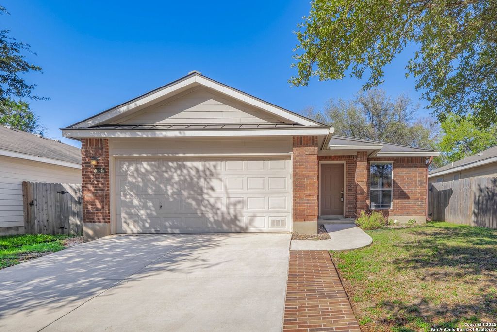 15847 Manes Grove, San Antonio, TX 78247