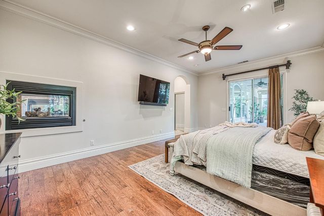 2824 E Omaha Avenue, Fresno, CA 93720