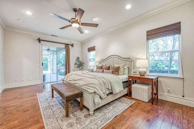 2824 E Omaha Avenue, Fresno, CA 93720