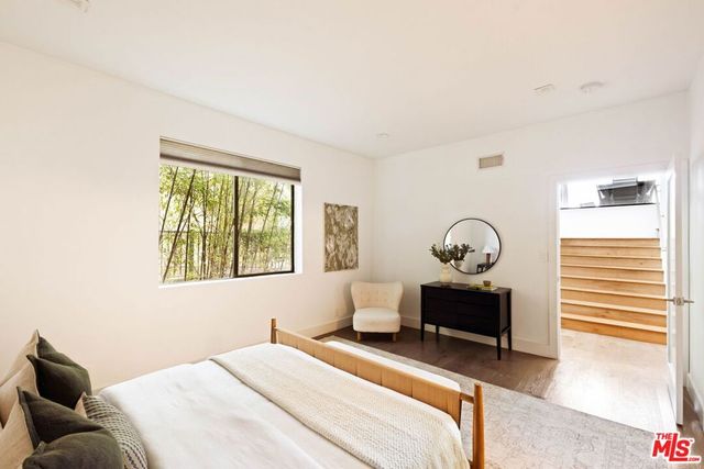 4130 Parva Avenue, Los Angeles, CA 90027