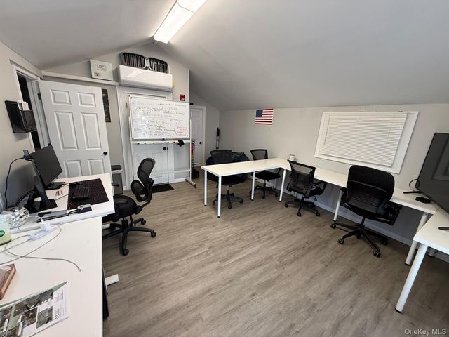 218 Ronkonkoma Avenue, Ronkonkoma, NY 11779
