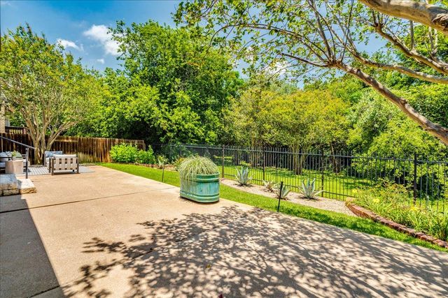 5840 Back Bay LN, Austin, TX 78739