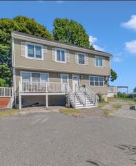 38 Browns Ave 38, Lynn, MA 01905