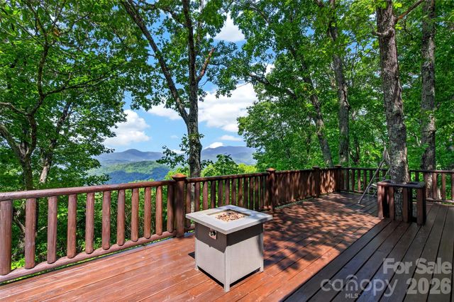 50 Cherokee Lane 3, Swannanoa, NC 28778