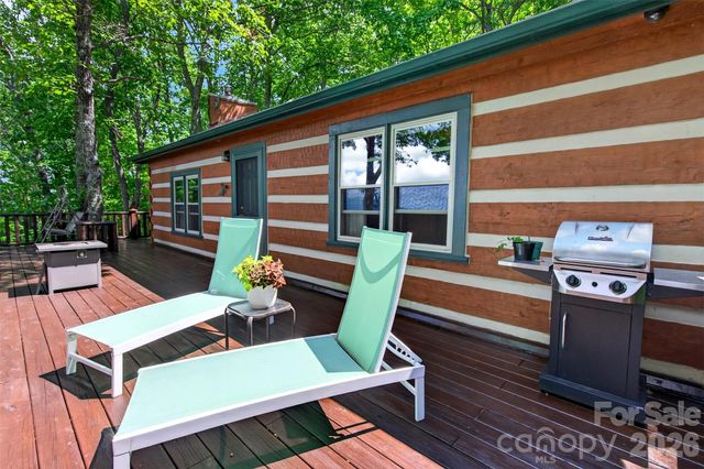 50 Cherokee Lane 3, Swannanoa, NC 28778