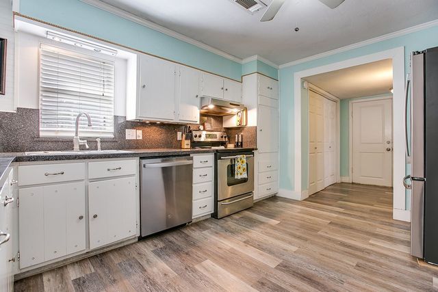 1616 W Ave J, San Angelo, TX 76901