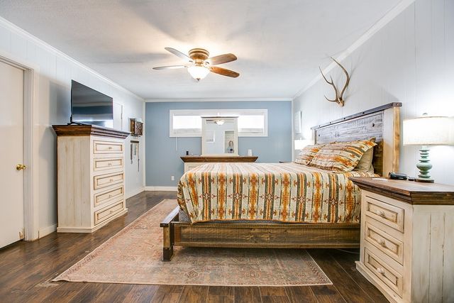 1616 W Ave J, San Angelo, TX 76901